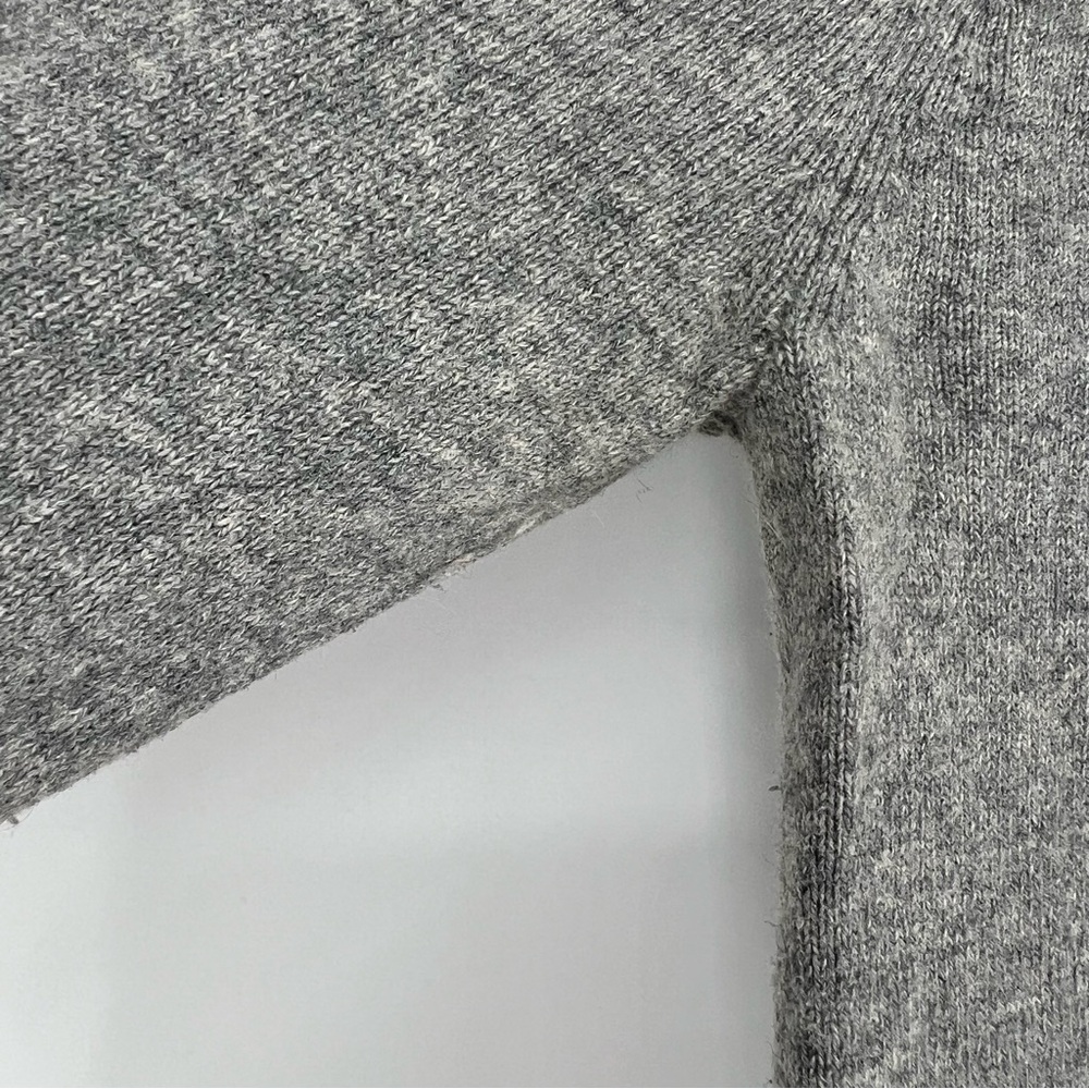 Acrobat Sweater Women's Small‎ Silk Cashmere Ruffle Hem Pullover Gray Back Slit - Picture 11 of 12